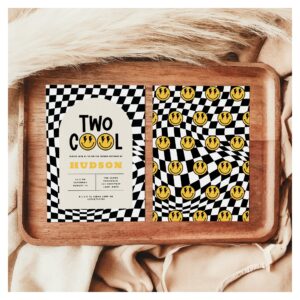 2nd_birthday_smile_face_retro_black_white_groovy_invitation-r_wzekio_2154 2nd birthday smile face retro black white groovy invitation