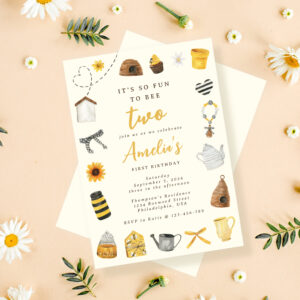 Modern Cute its so fun to bee two 2nd birthday Invitation