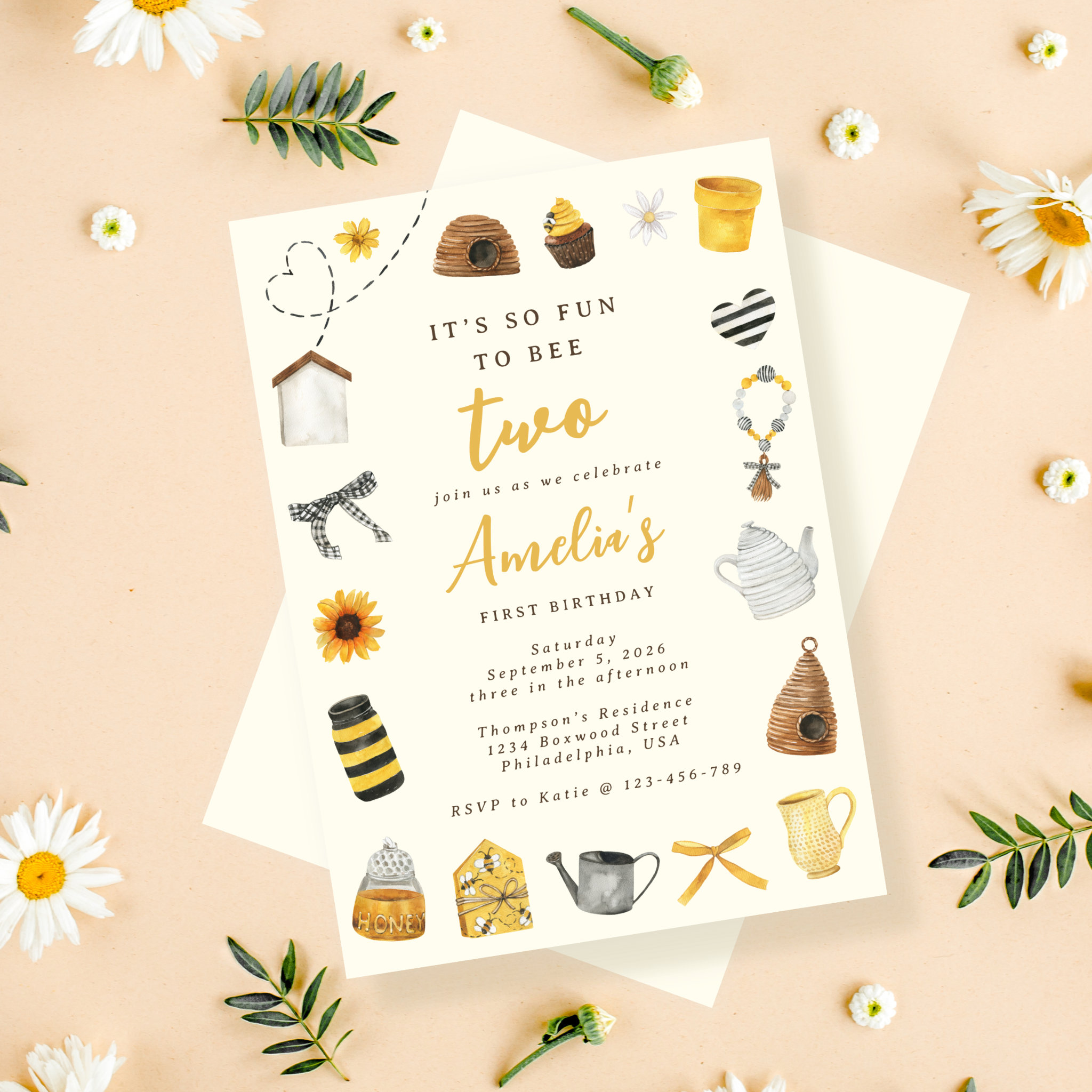 Modern Cute its so fun to bee two 2nd birthday Invitation
