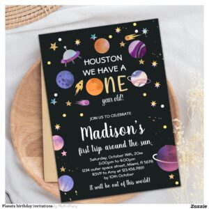 Planets birthday invitations